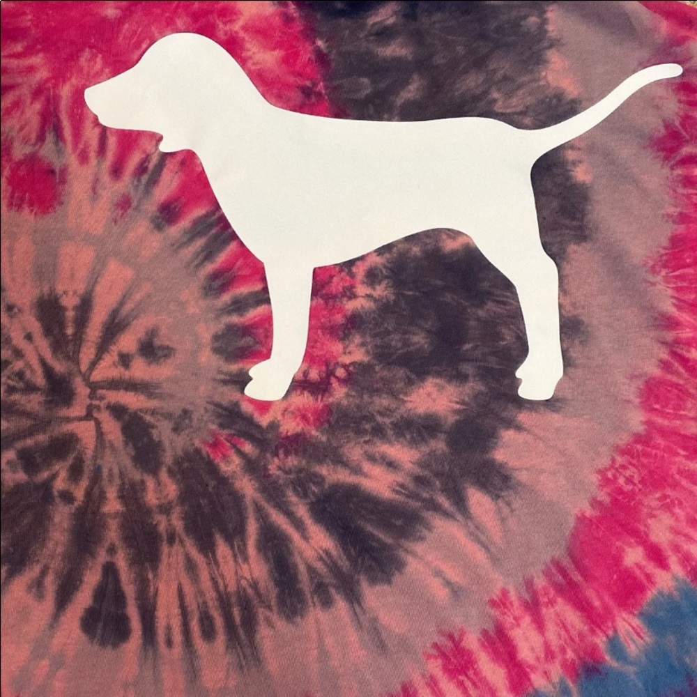 VS PINK Custom Tie Dye L/S Campus Tee - Picture 9 of 9